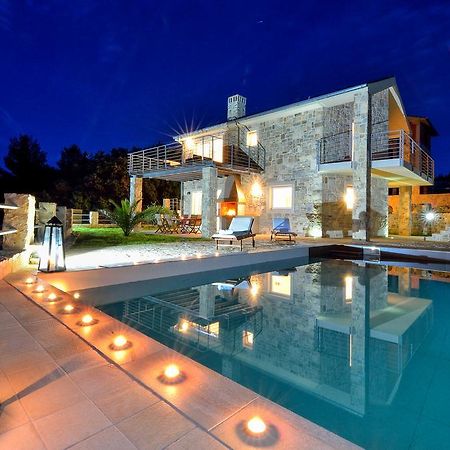Amazing Villa Ele Zaton  Buitenkant foto