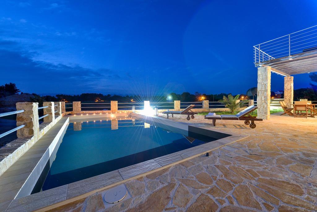Amazing Villa Ele Zaton  Buitenkant foto