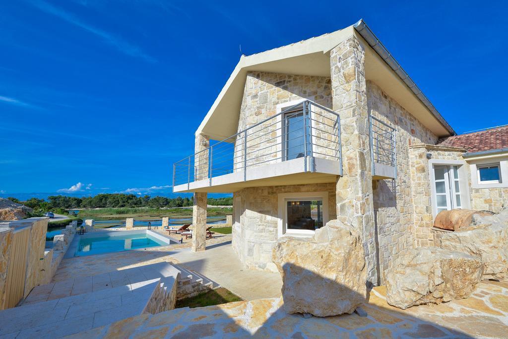 Amazing Villa Ele Zaton  Buitenkant foto