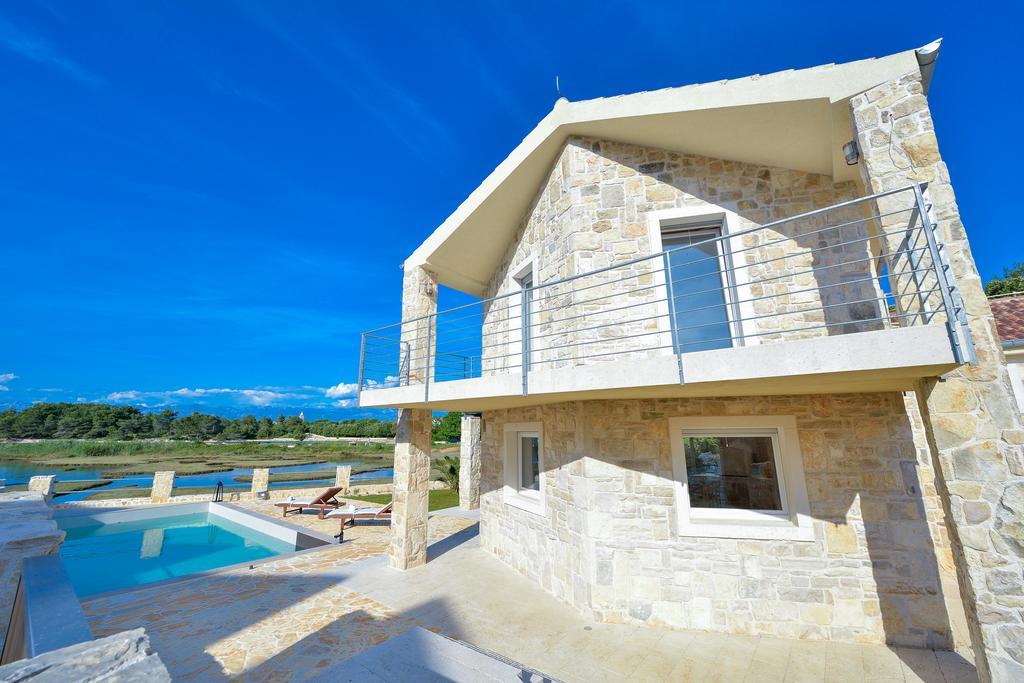 Amazing Villa Ele Zaton  Buitenkant foto